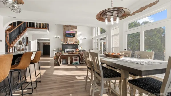 $1,850,000 | 45 St Croix Lane, Sunrise Beach, MO 65079