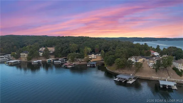 $1,850,000 | 45 St Croix Lane, Sunrise Beach, MO 65079