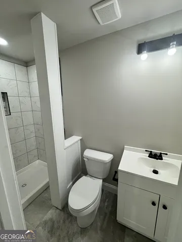 $325,000 | 301 Doyle Street, Warner Robins, GA 31088