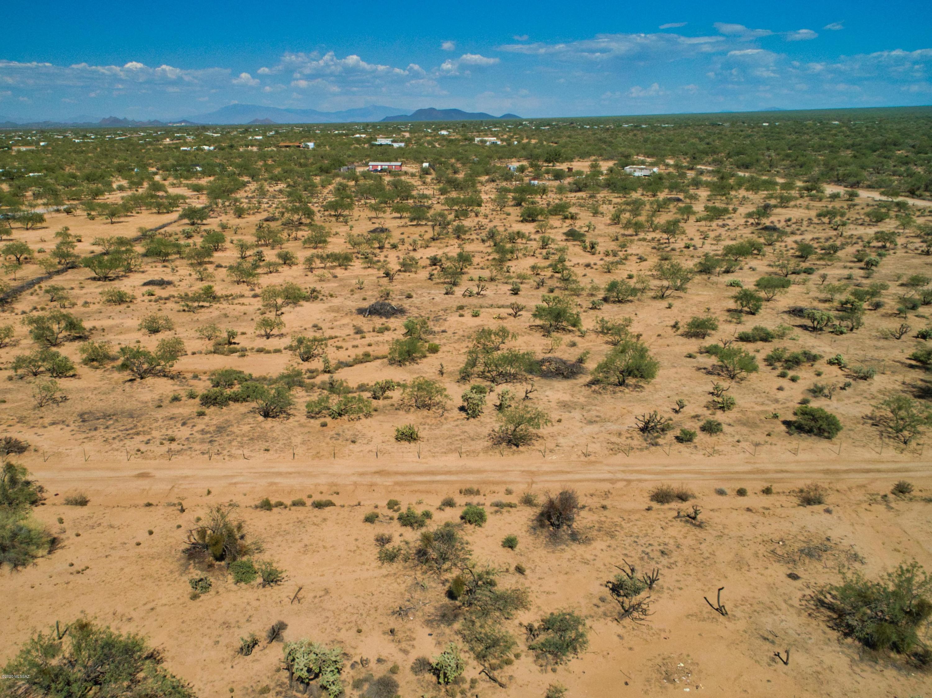 13230 Cortel Road Tucson, AZ 85736 - Photo 3 of 6