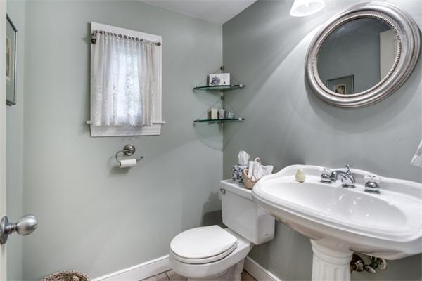 124 Green Street Needham, MA 02492 - Photo 18 of 30 Gallery Image 18