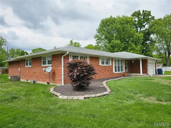 $254,900 | 1117 Meadow Lane, Sparta, IL 62286