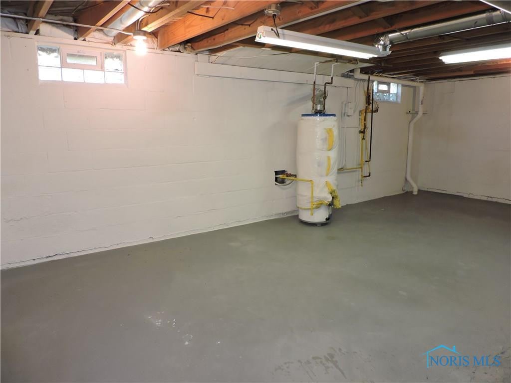 215 South River Road Waterville, OH 43566 - Photo 15 of 23 Gallery Image 15