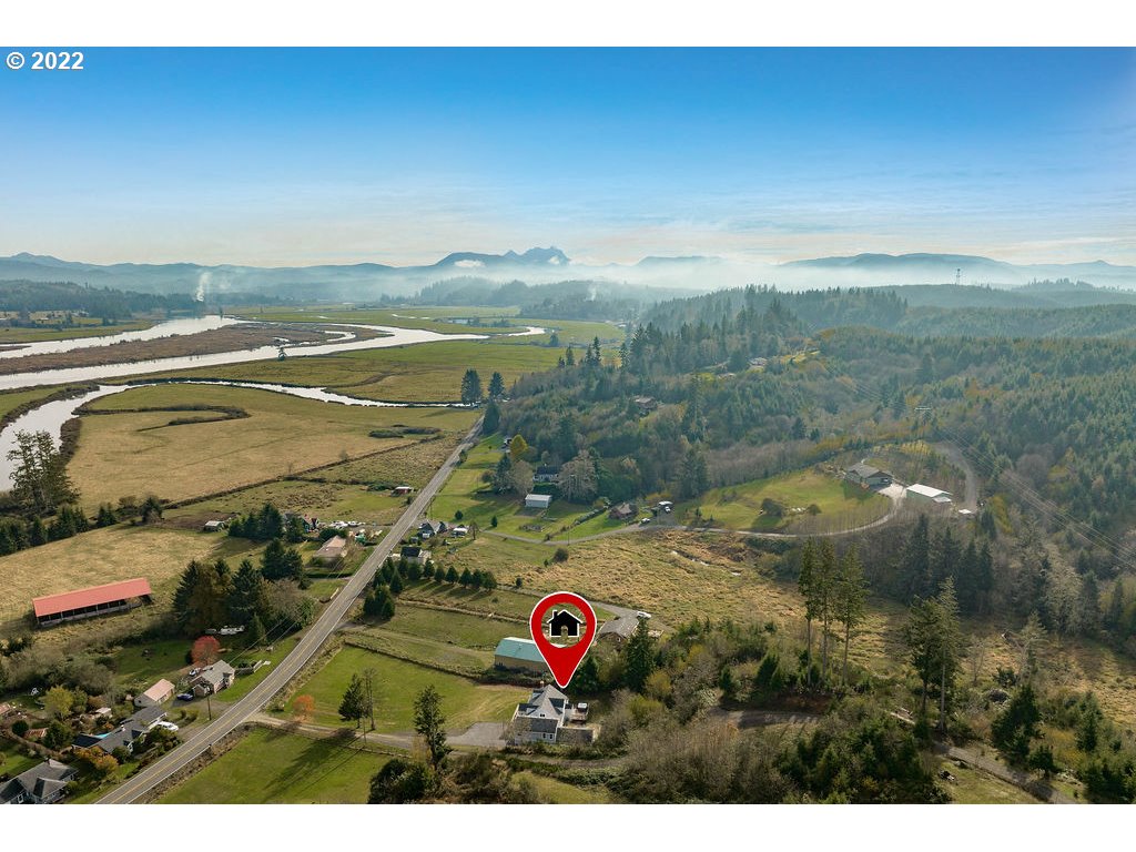 91158 Youngs River Road Astoria, OR 97103 - Photo 32 of 32 a view of a city