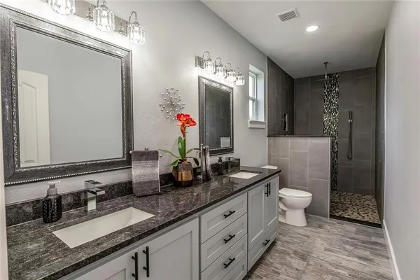 a view of a lake with houses