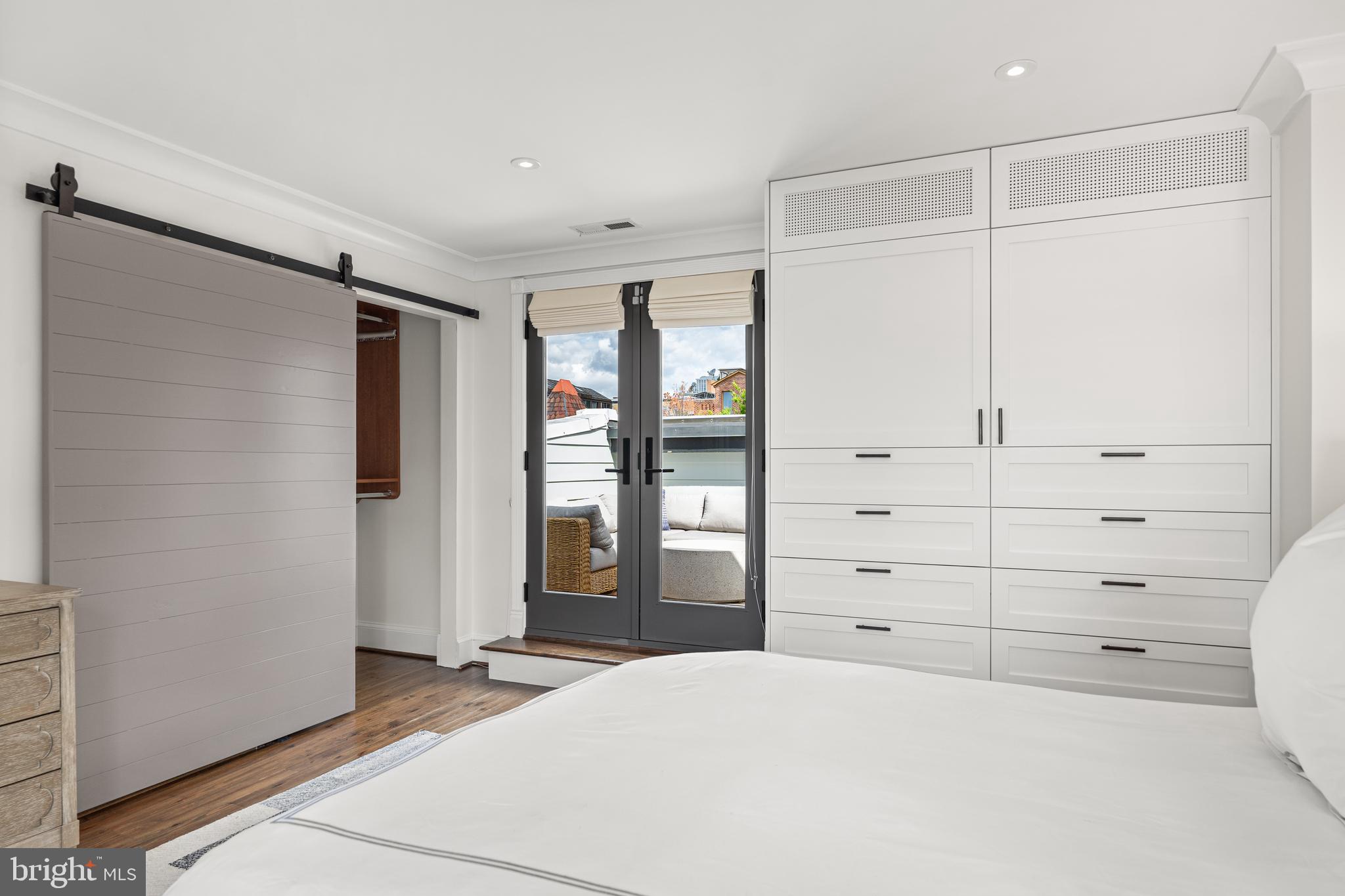 1324 Wallach Place Northwest Washington, DC 20009 - Photo 33 of 48