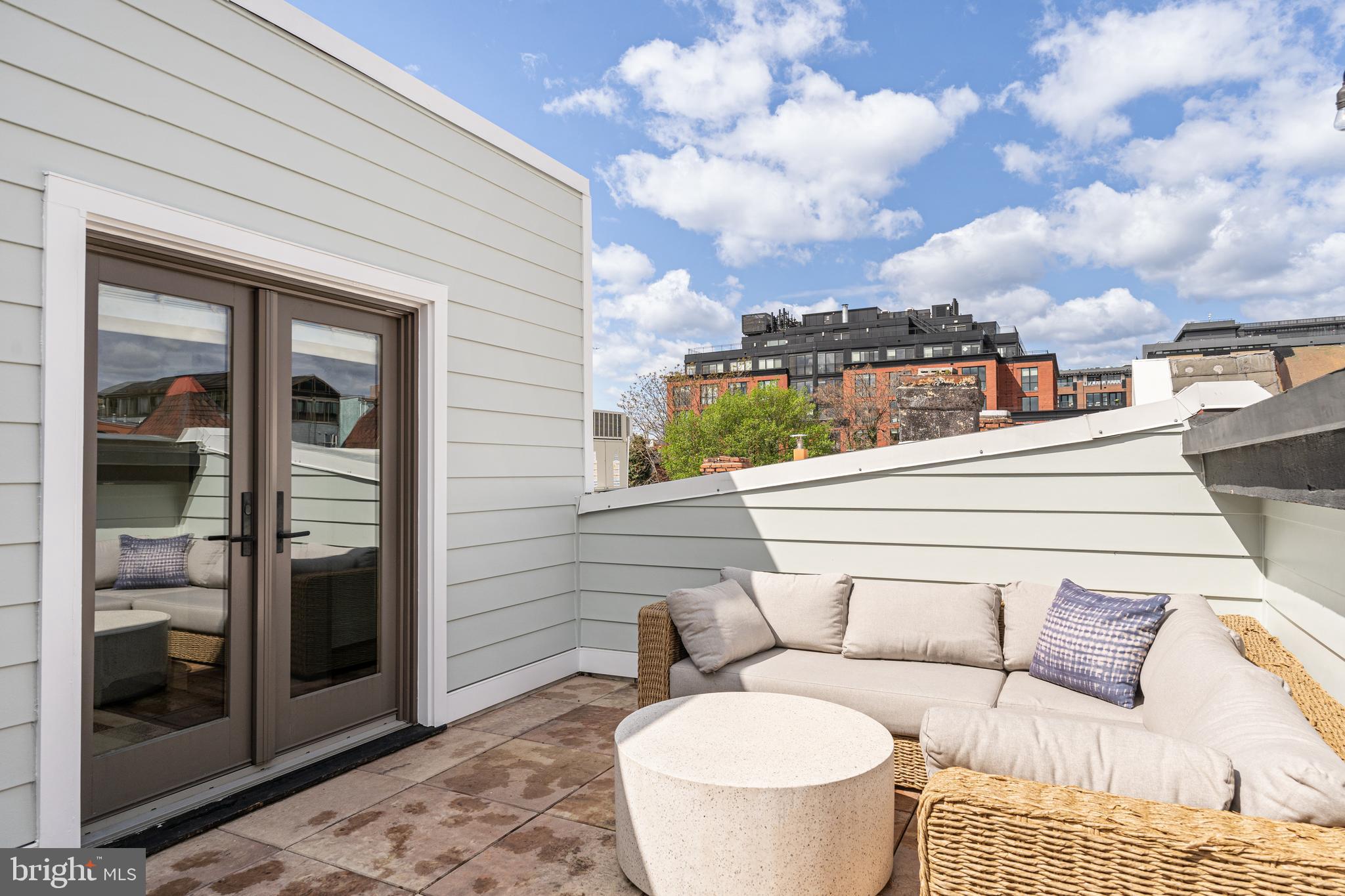 1324 Wallach Place Northwest Washington, DC 20009 - Photo 38 of 48