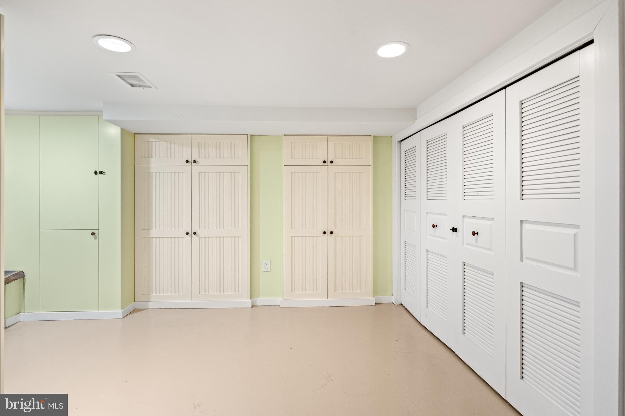 1324 Wallach Place Northwest Washington, DC 20009 - Photo 40 of 48