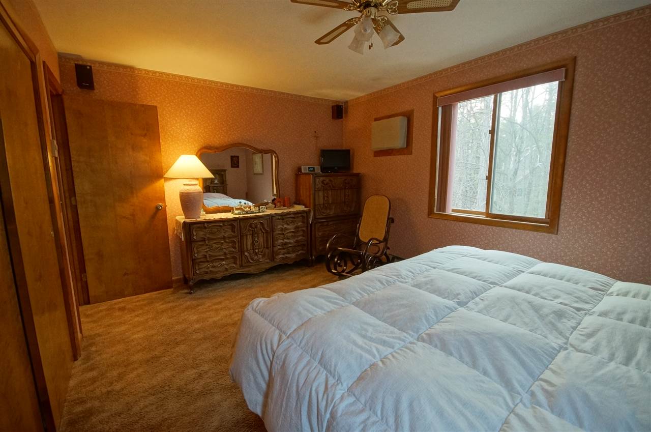 25 Pine Ridge Circle Sandown, NH 03873 - Photo 22 of 35