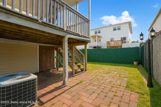 a picture of a bench in front of a door