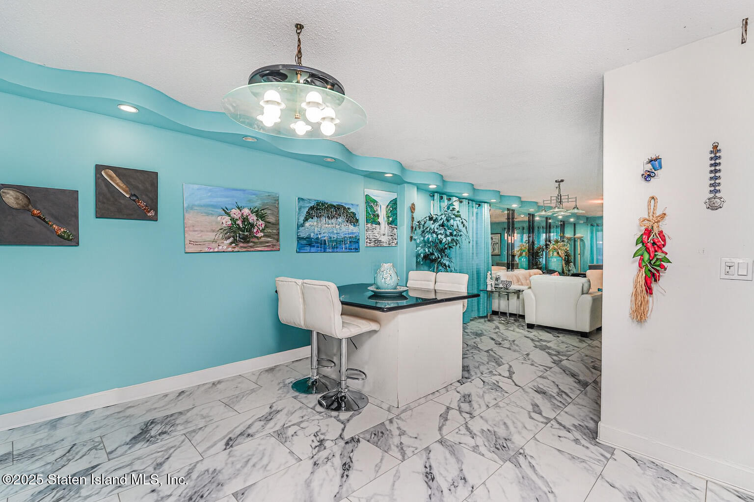 429 Travis Avenue Staten Island, NY 10314 - Photo 9 of 24 Photo Nov 18 2025, 9 29 13 PM (1) (1)