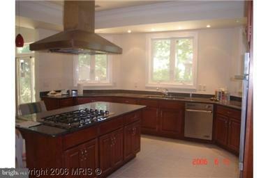 5404 Fremont Street Springfield, VA 22151 - Photo 3 of 29 Kitchen
