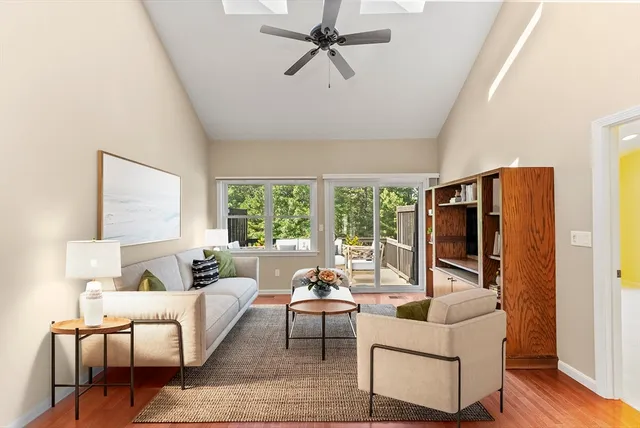 $549,900 | 61 Bradstreete Crossing, Unit 61, Plymouth, MA 02360