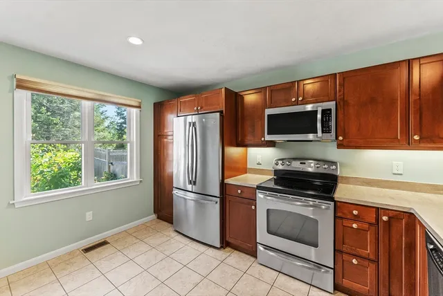 $549,900 | 61 Bradstreete Crossing, Unit 61, Plymouth, MA 02360