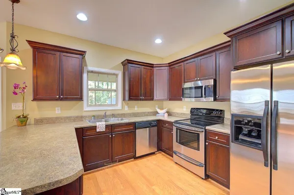 $350,000 | 7 Shady Hollow Lane, Greer, SC 29651