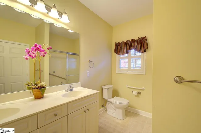 $400,000 | 7 Shady Hollow Lane, Greer, SC 29651