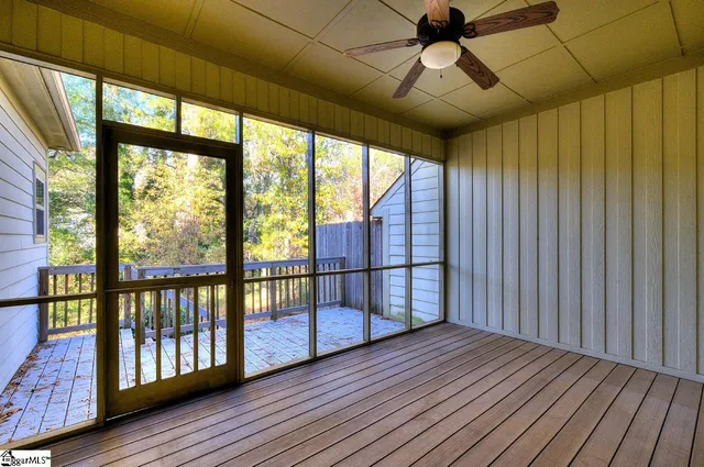 $400,000 | 7 Shady Hollow Lane, Greer, SC 29651