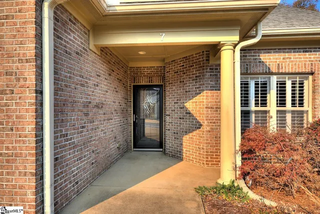 $400,000 | 7 Shady Hollow Lane, Greer, SC 29651