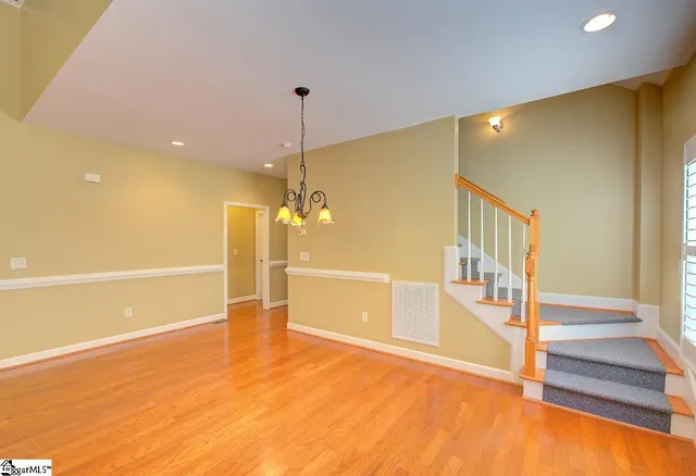 $400,000 | 7 Shady Hollow Lane, Greer, SC 29651