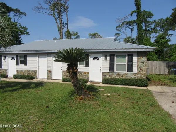 $1,195 | 2524 Beech Street, Unit A, Panama City, FL 32408