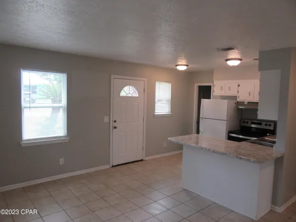 $1,195 | 2524 Beech Street, Unit A, Panama City, FL 32408