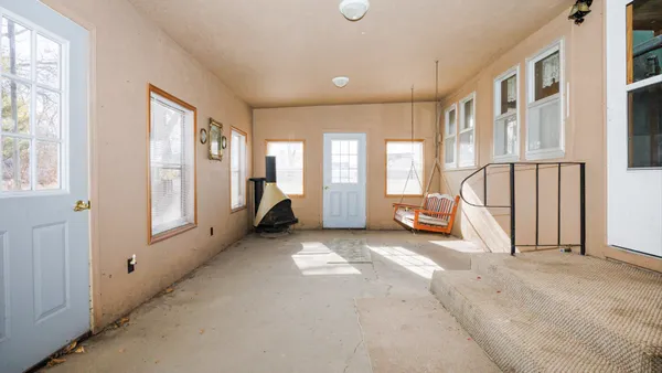 $104,900 | 305 South Harrison Street, Colfax, IL 61728