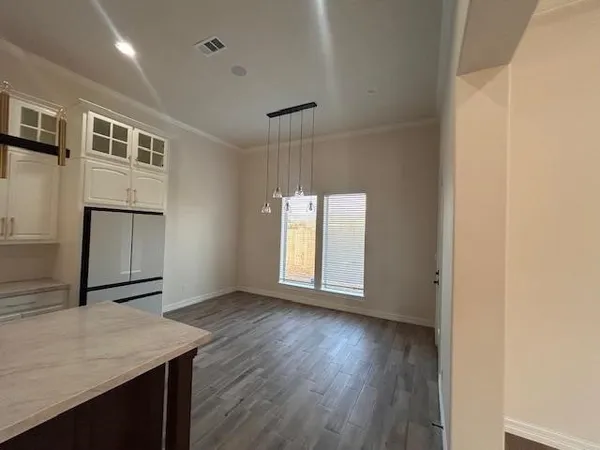 $485,520 | 6050 Dania, Beaumont, TX 77707