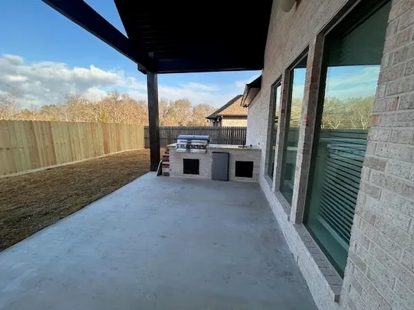 $485,520 | 6050 Dania, Beaumont, TX 77707
