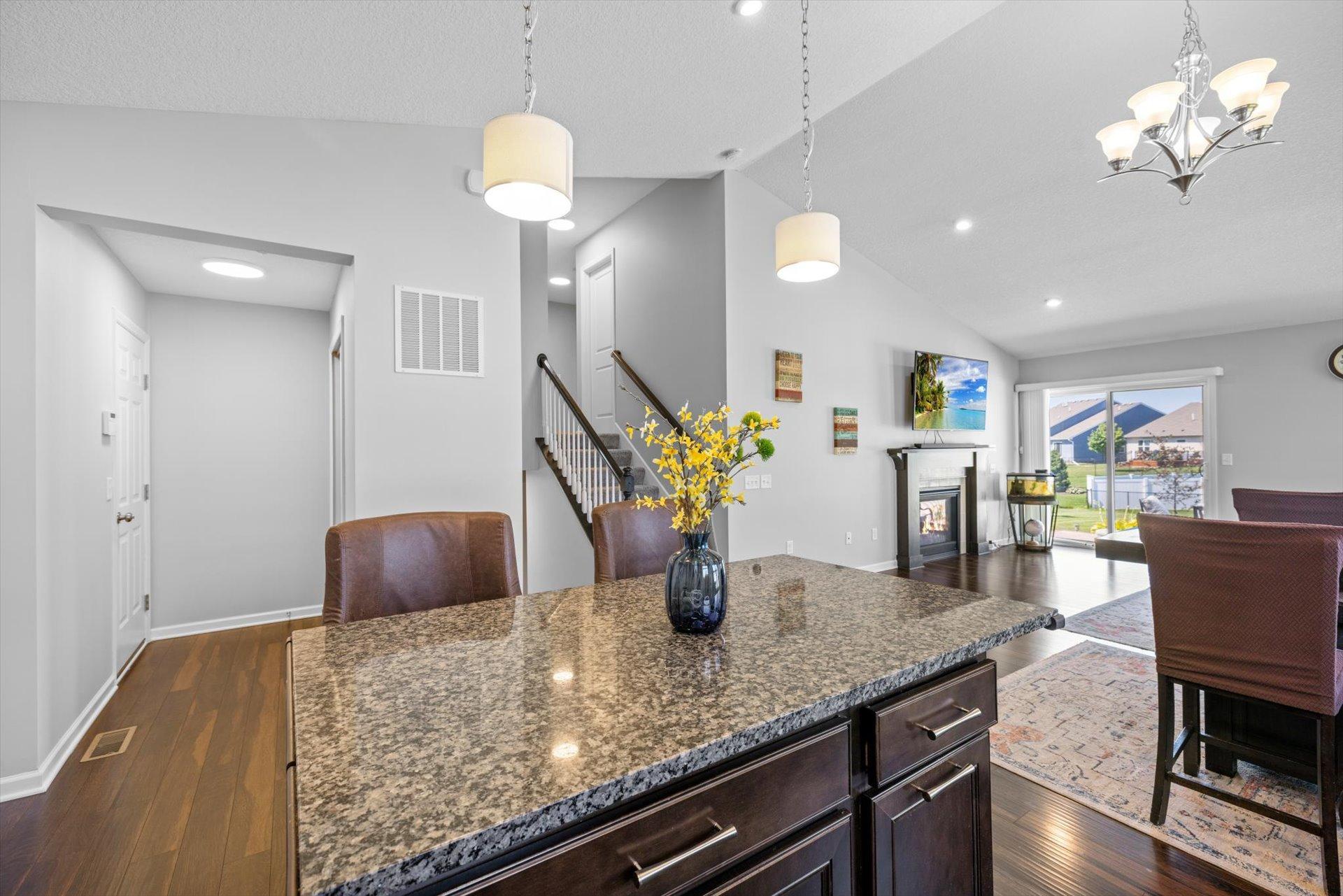 13772 Apollo Way Rosemount, MN 55068 - Photo 7 of 34