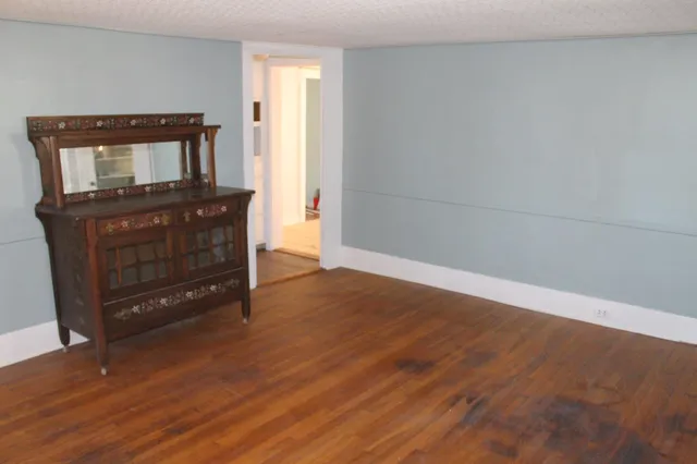 $527,000 | 22 Church Street, Kingston, NH 03848