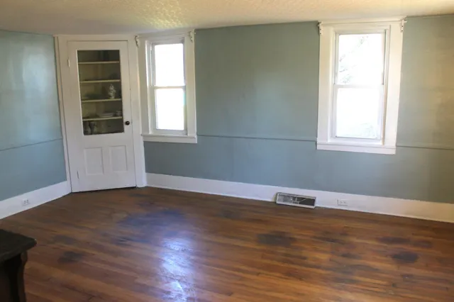 $527,000 | 22 Church Street, Kingston, NH 03848