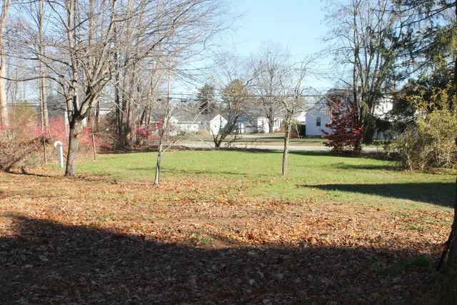 $527,000 | 22 Church Street, Kingston, NH 03848