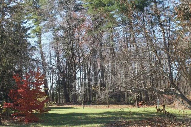 $527,000 | 22 Church Street, Kingston, NH 03848