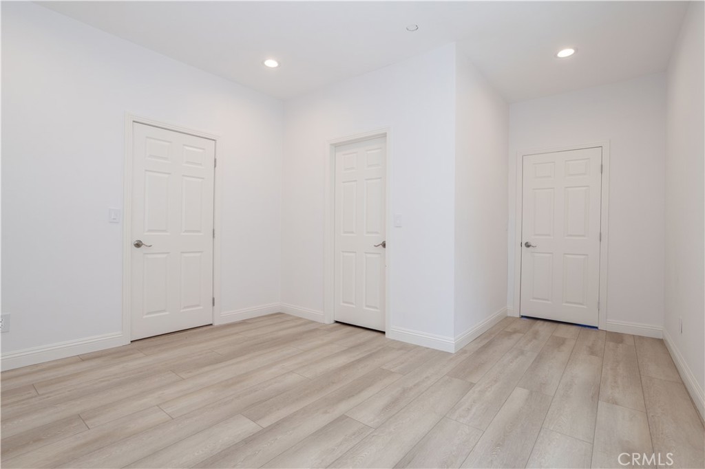 5474 Sunlight Street Simi Valley, CA 93063 - Photo 26 of 39