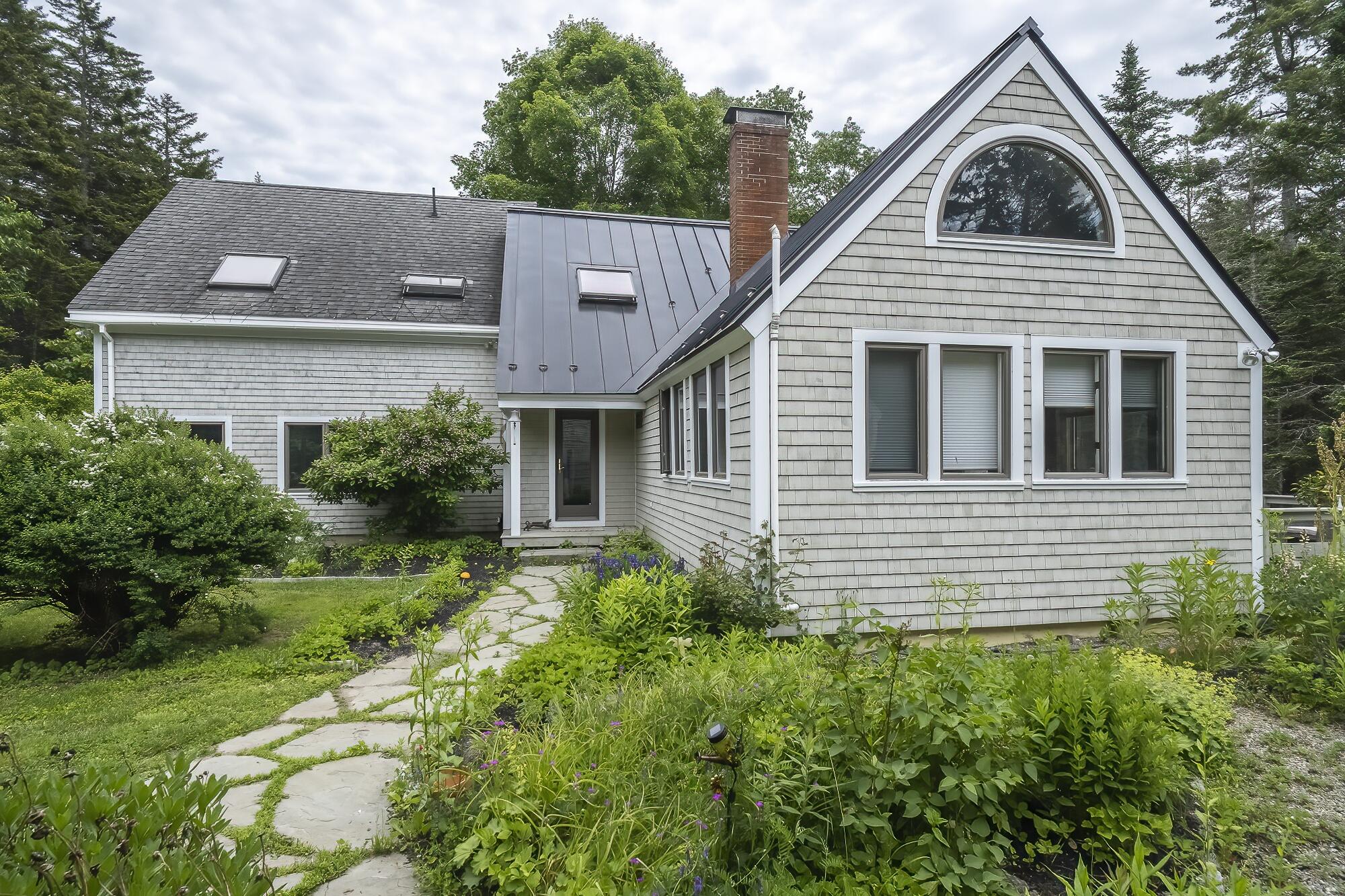 248 Clarks Cove Road South Bristol, ME 04573 - Photo 15 of 85 20220616_248_Clarks_Cove_7011