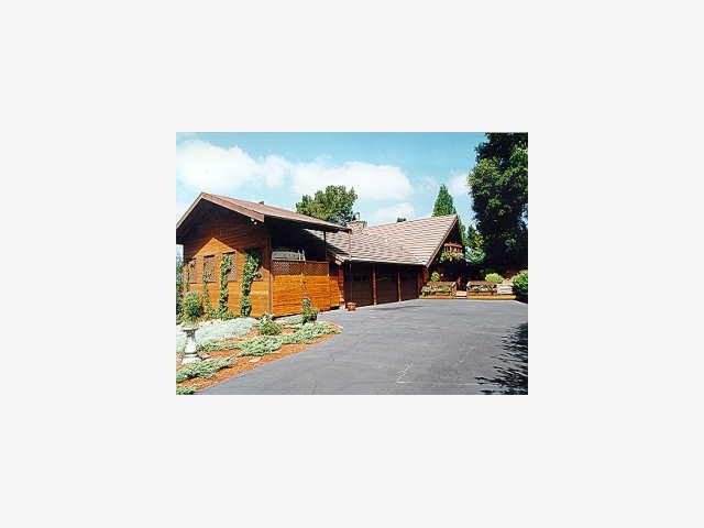 373 Poppy Hill Road Watsonville, CA 95076 - Photo 1 of 1 Gallery Image 1
