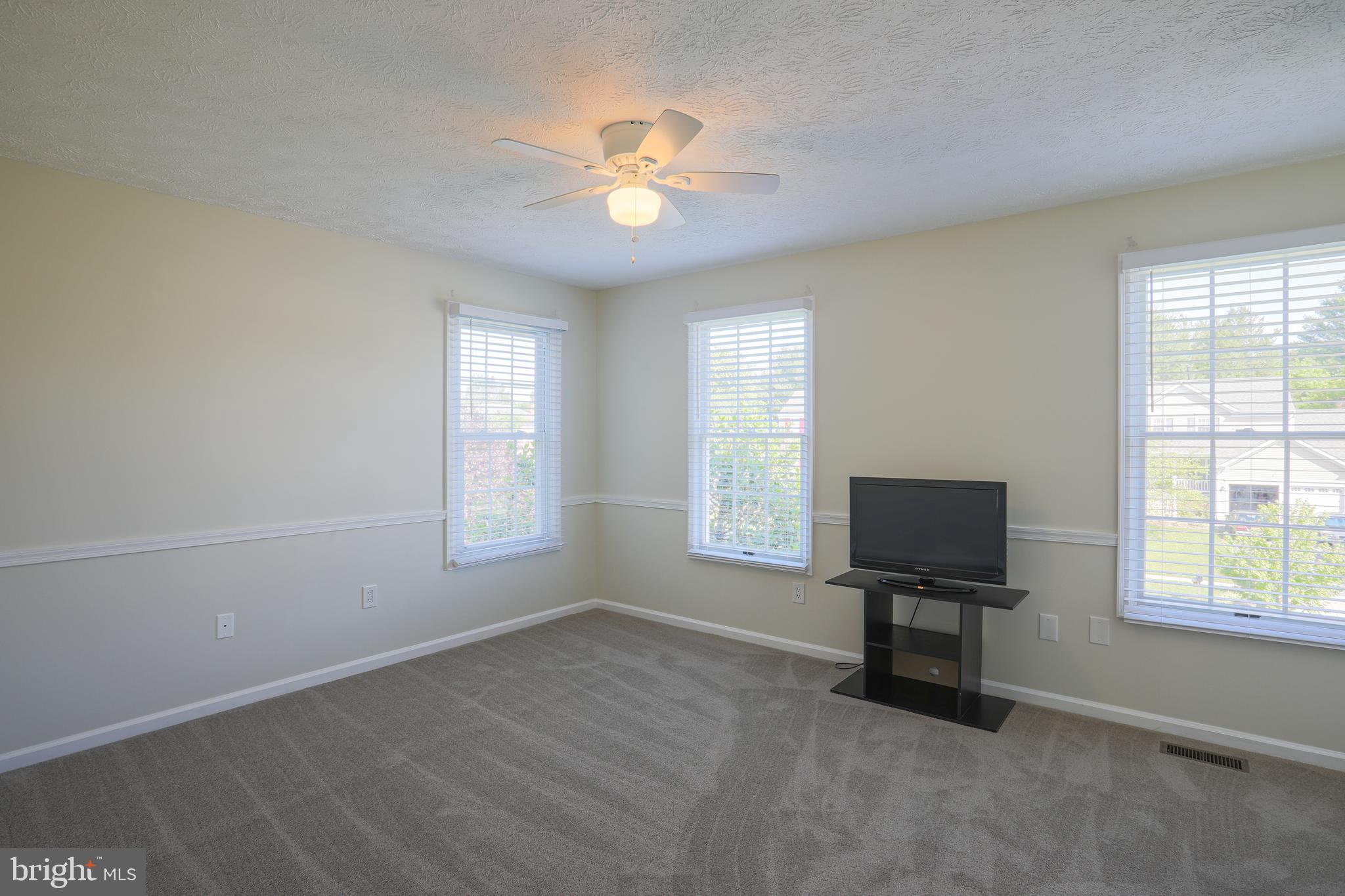 17119 Spates Hill Road Poolesville, MD 20837 - Photo 43 of 72 Bedroom 2