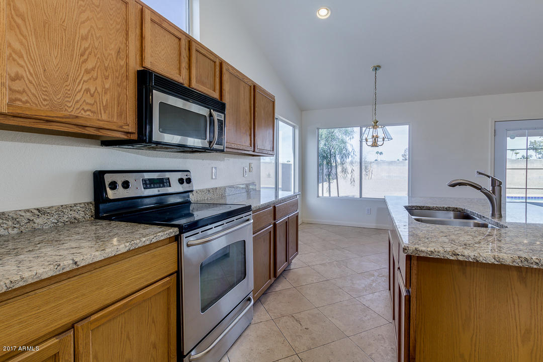 1218 West Escuda Road Phoenix, AZ 85027 - Photo 10 of 41 10-Escuda