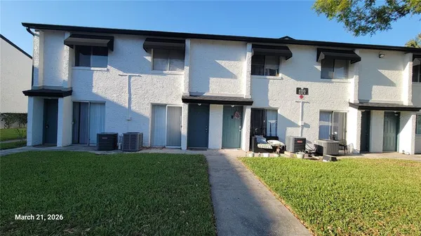 $1,199 | 4155 South Semoran Boulevard, Unit 4, Orlando, FL 32822