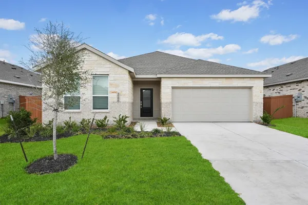$2,000 | 10606 Crimson Trace, Beasley, TX 77417