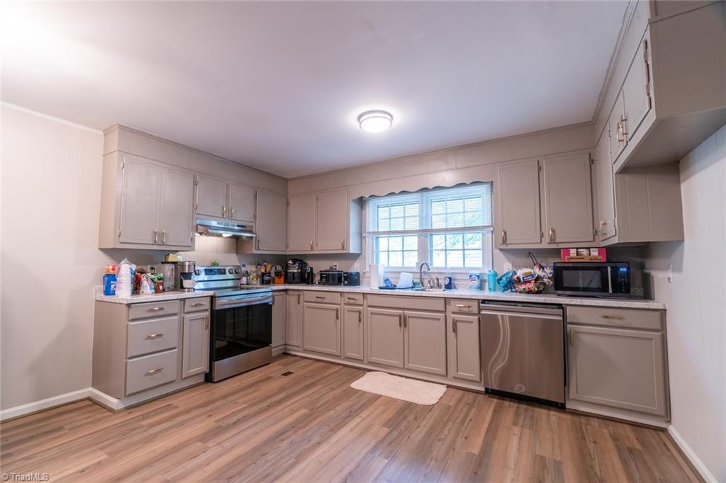 1615 Rankin Road Greensboro, NC 27405 - Photo 19 of 29
