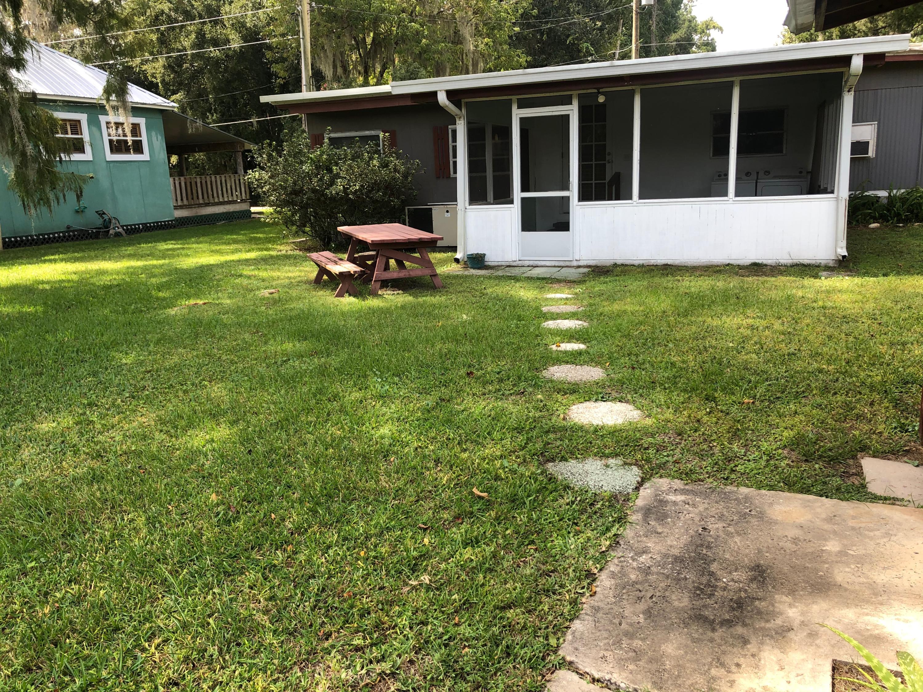 56310 Tree Road Astor, FL 32102 - Photo 7 of 16 IMG_9345