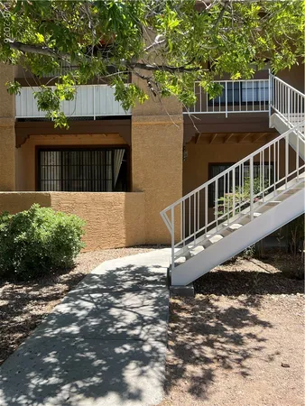 $1,325 | 5166 South Jones Boulevard, Unit 101, Las Vegas, NV 89118