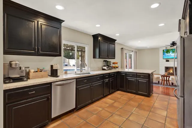 $1,099,000 | 2148 Estela Drive, El Cajon, CA 92020