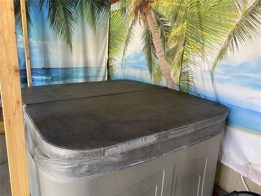 1020 Vernon Loop Oviedo, FL 32765 - Photo 34 of 34 a view of water heater