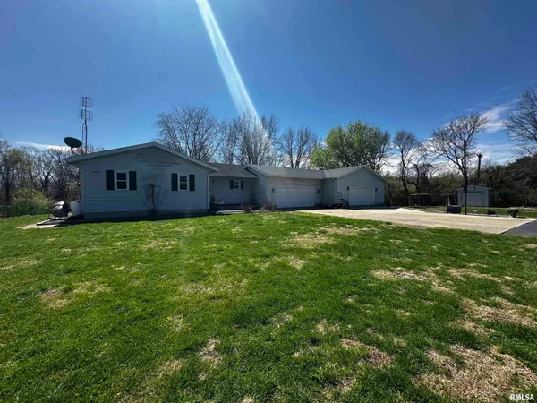 $425,000 | 3838 North 8th Street Road, Springfield, IL 62707