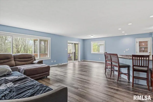 $425,000 | 3838 North 8th Street Road, Springfield, IL 62707