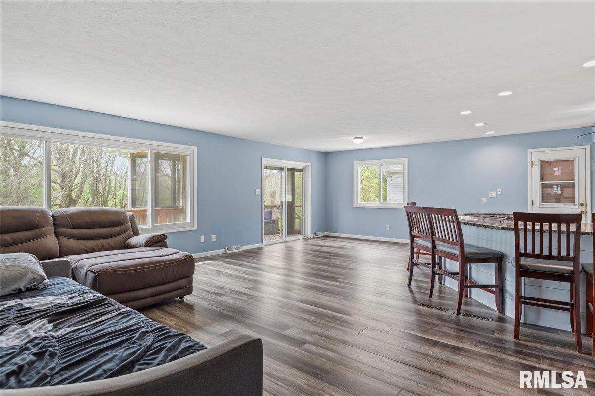 3838 North 8th Street Road Springfield, IL 62707 - Photo 13 of 73