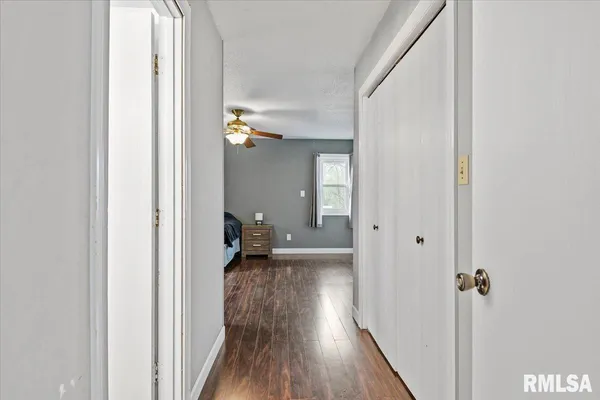 $425,000 | 3838 North 8th Street Road, Springfield, IL 62707