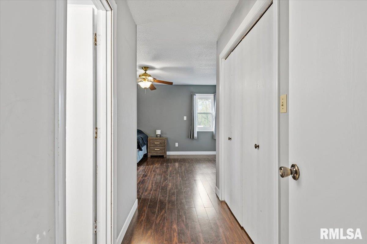 3838 North 8th Street Road Springfield, IL 62707 - Photo 17 of 73